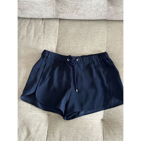 Trina Turk Navy Pull‎ On Shorts sz small - Picture 1 of 6